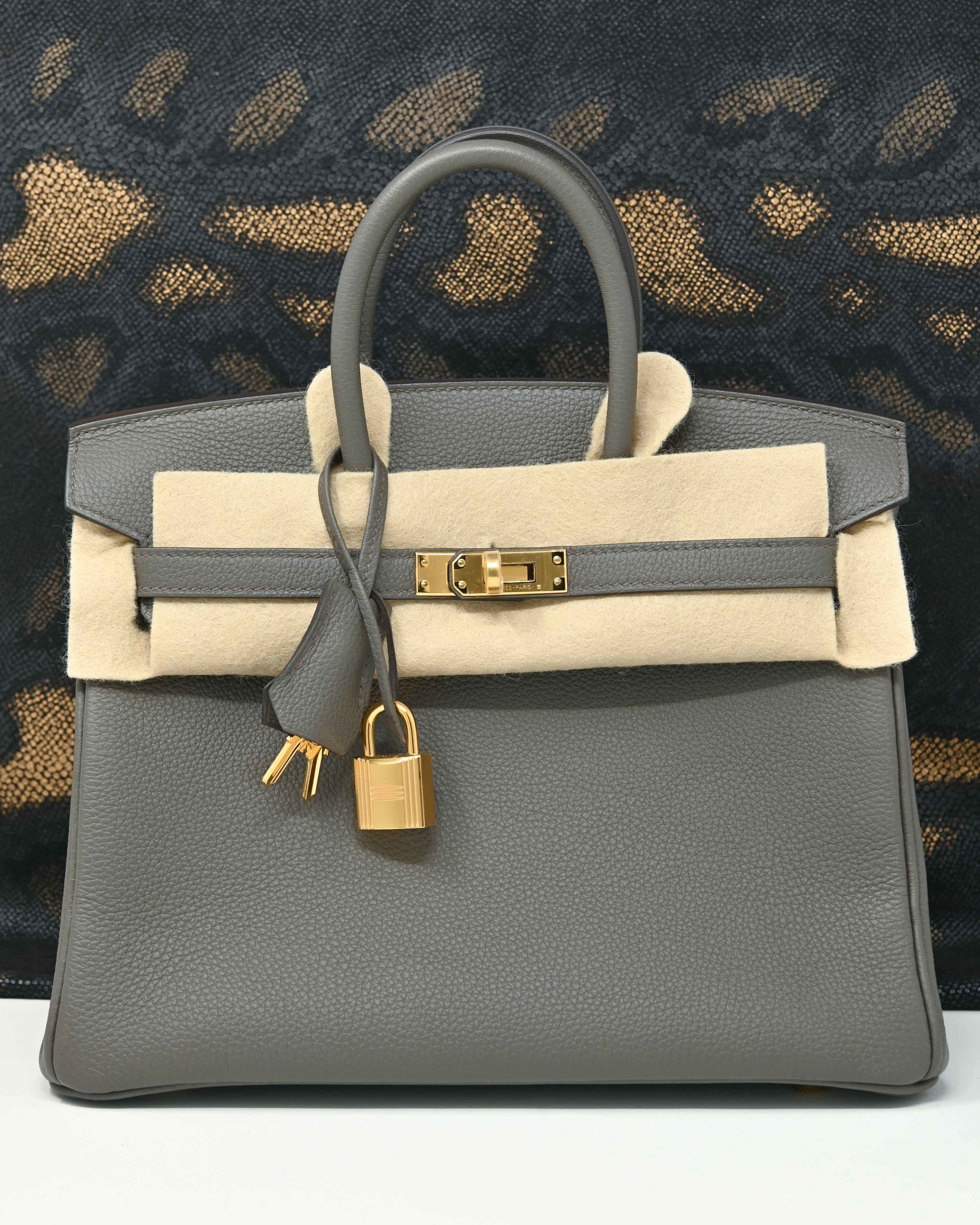 BRAND NEW-Hermès Kelly 28 Touch with strap in black Togo&alligator